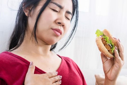 Cách đối phó với chứng trào ngược axit