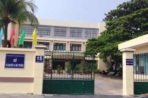 Bình Thuận: tạm đình chỉ công tác hai Phó Giám đốc Sở TN&MT