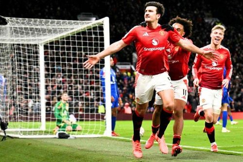 MU lội ngược dòng trước Leicester ở cúp FA nhờ bàn thắng gây tranh cãi của Maguire