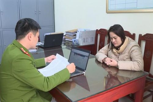 Mất hơn 1 tỷ đồng vì xem bói, giải hạn qua mạng xã hội