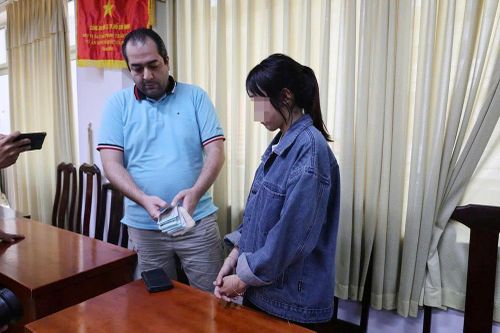 TPHCM 24/7: Thông tin quan trọng về kỳ thi vào lớp 10; Cảnh báo người nước ngoài làm 'ảo thuật'