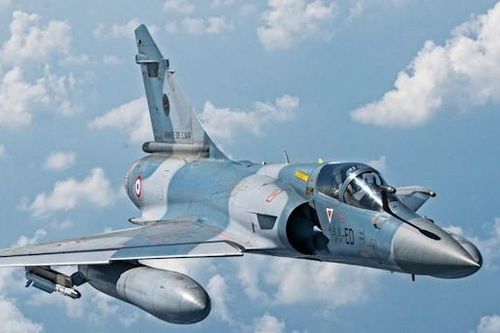 Nga nói chiến đấu cơ Mirage 2000 Pháp cấp cho Ukraine là 'hàng lỗi thời'