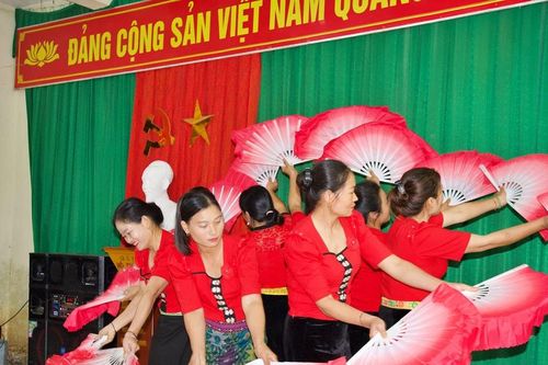'Màu Xuân' trên 'vùng lũ quét' ở Kỳ Sơn
