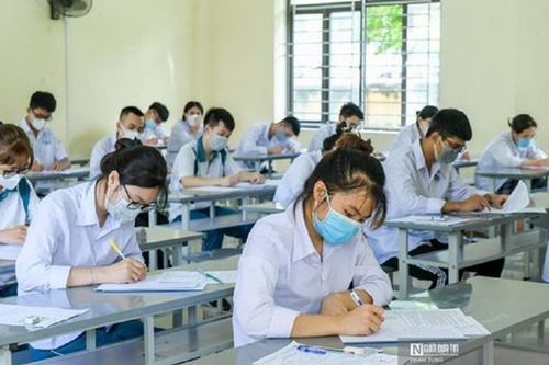 Bản tin 8/2: Bỏ xét tuyển sớm có lợi cho thí sinh thi đại học