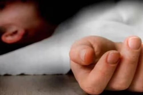 Bé trai 3 tuổi tử vong sau khi rơi xuống hố rác