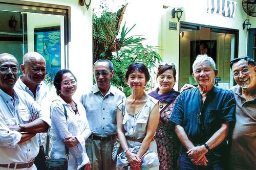 Sẽ còn lại nền văn học của tự tình dân tộc