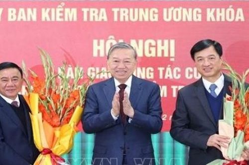 Tin nhân sự 7/2: Bàn giao công tác của Chủ nhiệm Ủy ban Kiểm tra Trung ương