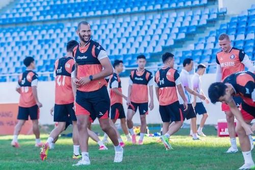 V.League: Những câu hỏi ở vòng đấu tân niên
