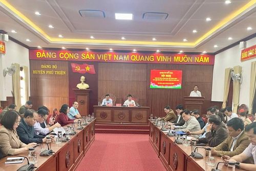 Phú Thiện: 358 đại biểu tham gia hội nghị học tập, quán triệt các văn bản của Đảng