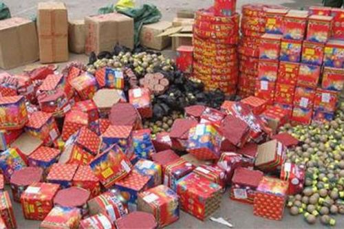 Mua bán, vận chuyển trái phép pháo nổ bị xử lý như thế nào?