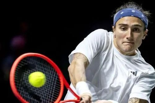 Giải quần vợt Rotterdam: Bellucci viết tiếp câu chuyện cổ tích