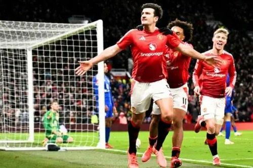 Manchester United tiến vào vòng 5 FA Cup