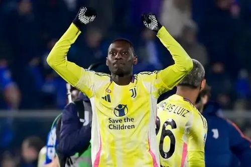 Juventus giành chiến thắng ở những phút cuối