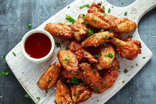 Cách làm gà chiên sốt mặn ngọt ngoài giòn, trong mềm