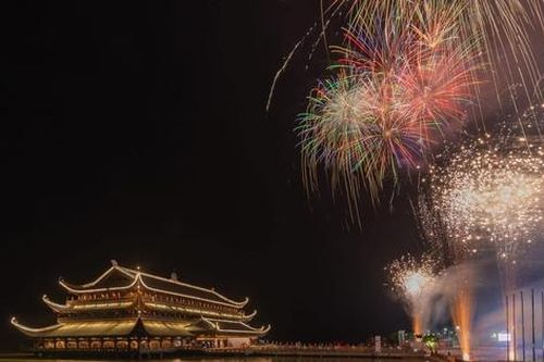 Hàng triệu khán giả sắp được chiêm ngưỡng màn pháo hoa tầm cao tại chùa Tam Chúc