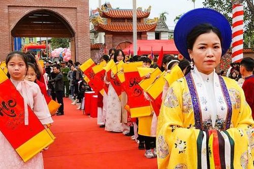 Giải mã chữ thư pháp được chọn khai bút ở khu tưởng niệm Trạng nguyên Lê Ích Mộc?