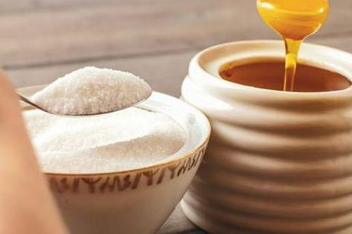 Dùng mật ong có tốt hơn đường không?
