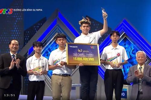 Nam sinh THPT chuyên Chu Văn An chiến thắng ngoạn mục tại Đường Lên Đỉnh Olympia