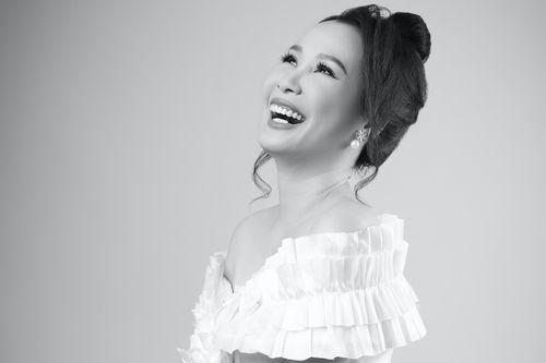 Nhạc sĩ Giáng Son: 'Càng sợ, càng phải chơi lớn!'