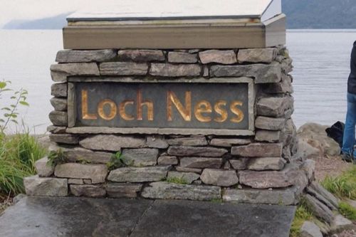 Vén màn bí ẩn 'quái vật' hồ Loch Ness