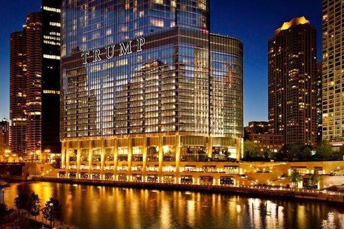 Donald Trump chưa từng ngủ ở khách sạn khi 29 tuổi