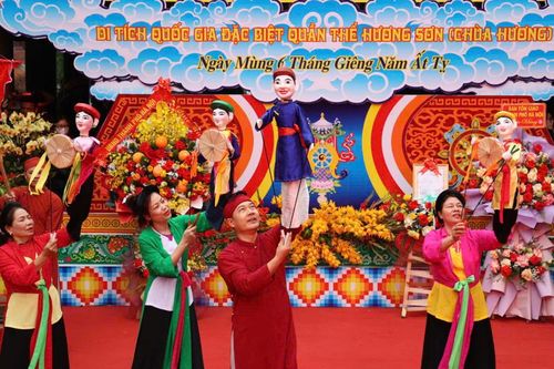 Giữ nét đẹp văn hóa du Xuân
