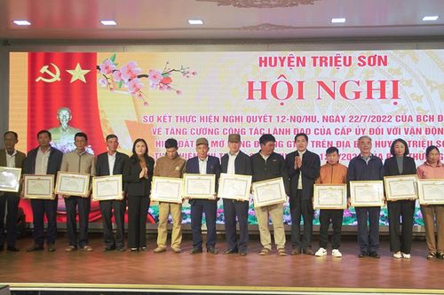 Hiến đất mở rộng, cải tạo, nâng cấp đường giao thông