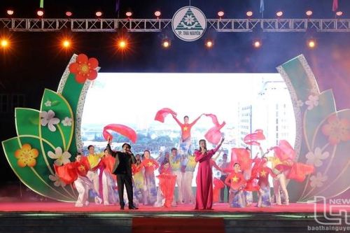 Thái Nguyên: Khai mạc Lễ hội Hương sắc trà xuân - vùng chè đặc sản Tân Cương