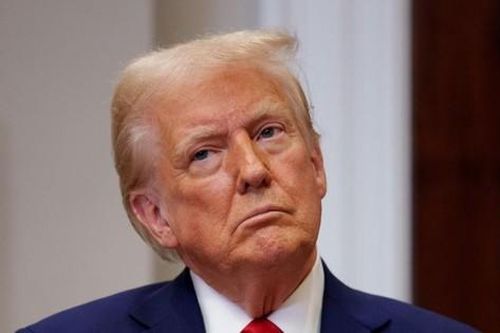 Ông Trump nói về việc trục xuất Hoàng tử Harry