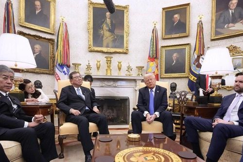 Mỹ và Nhật Bản: Mối quan hệ có đi có lại