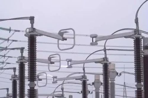 Khoảnh khắc 3 nước Baltic ngắt kết nối lưới điện với Nga