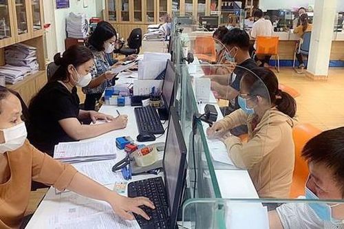 Những người phải điều chỉnh lương, thu nhập tháng đã đóng BHXH năm 2025, ai cũng nên biết