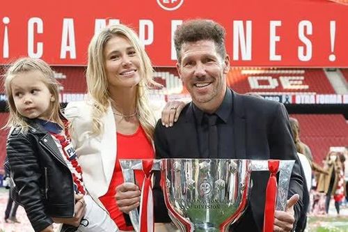 Top 10 HLV có thu nhập cao nhất từ việc bán cầu thủ kể từ năm 2000: Simeone đứng đầu