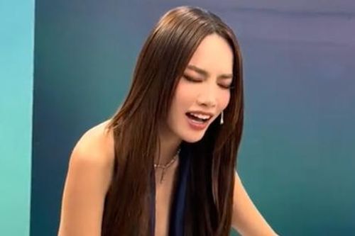 Hoa hậu Lê Hoàng Phương phản ứng, vội bỏ đi khi bị nhắc đến tin đồn hẹn hò tình trẻ kém 9 tuổi