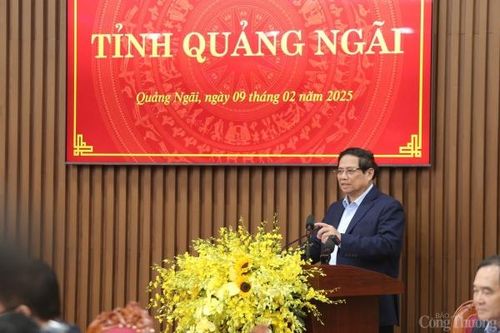 Thủ tướng: Quảng Ngãi cần làm mới động lực tăng trưởng truyền thống