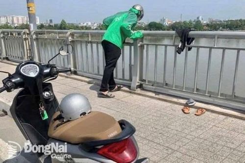 Kịp thời cứu sống người phụ nữ nhảy cầu Hóa An tự tử