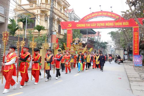 Lễ rước 'Lúa thần' xã Tứ Xã