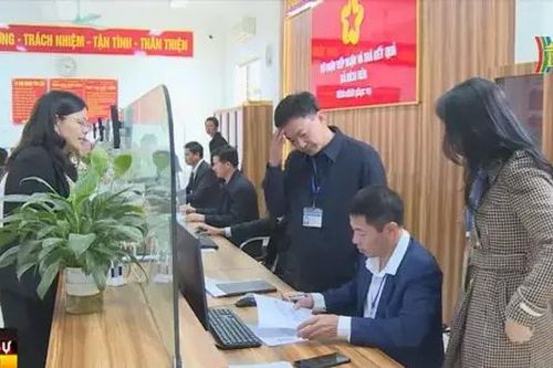 Tháng Giêng không là tháng ăn chơi với công chức Hà Nội
