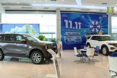 Ford giảm giá cho nhiều mẫu xe trong tháng 2/2025