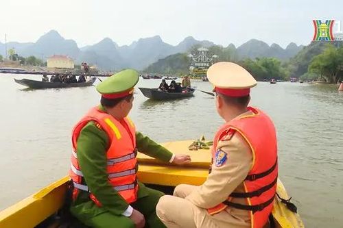 Lễ hội chùa Hương duy trì tốt an ninh trật tự