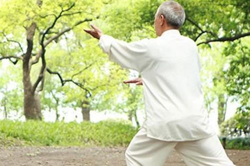 Người bệnh thoái hóa khớp nên vận động như thế nào?