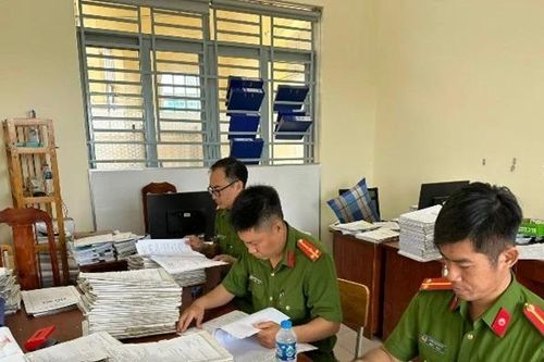 Khởi tố, bắt tạm giam Chủ tịch Ủy ban nhân dân huyện Long Thành Lê Văn Tiếp