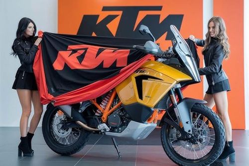 KTM 250 Adventure 2025, 'xế phượt' giá rẻ chỉ 74,91 triệu đồng