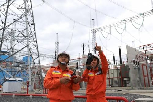 EVNNPT phát động phong trào thi đua 'Vận hành an toàn, ổn định, hiệu quả trong cung cấp điện năm 2025'