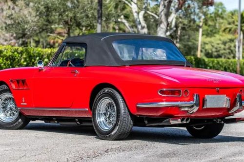 Chiếc Ferrari mui trần gần 60 tuổi cực hiếm đang rao bán với giá hơn 40 tỷ đồng