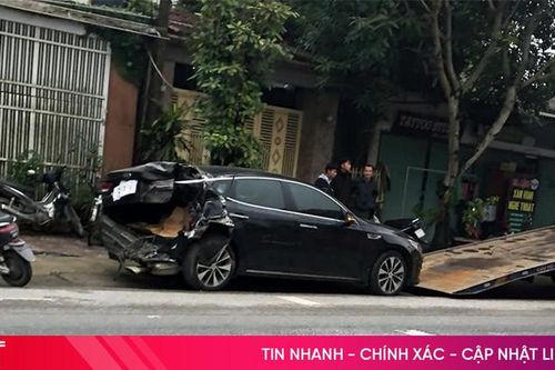 Ô tô con liên tiếp bị tông trên Quốc lộ 1 ở Hà Tĩnh