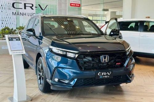 Giá lăn bánh Honda CR-V đầu tháng 2/2025 ở mức hấp dẫn với khách Việt, thách thức Mazda CX-5
