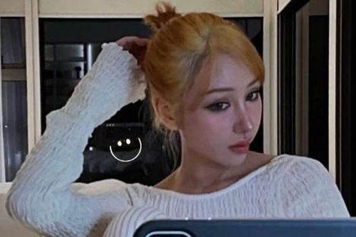 Nữ ca sĩ Vbiz đình đám một thời gây xôn xao với khuôn mặt lạ sau thời gian 'ở ẩn'