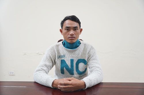 Vận động 1 đối tượng ra đầu thú