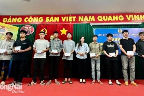 Gần 650 công nhân lao động thực hiện nghĩa vụ quân sự năm 2025